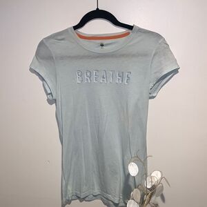 EXCELLENT CONDITION WOMEN’S LARGE VINTAGE INSPIRATIONAL VS VSX T’S BUNDLE OF 2!